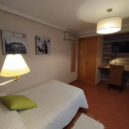 Iris 3* La Eliana
