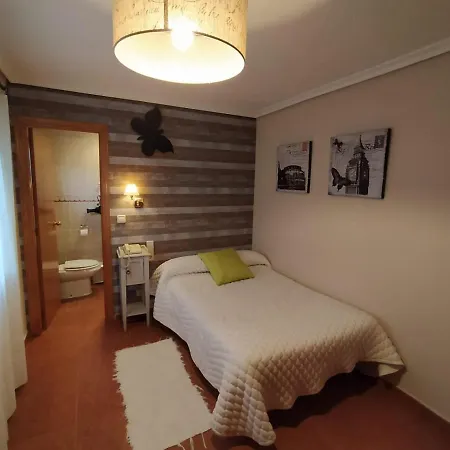 Iris Hotel