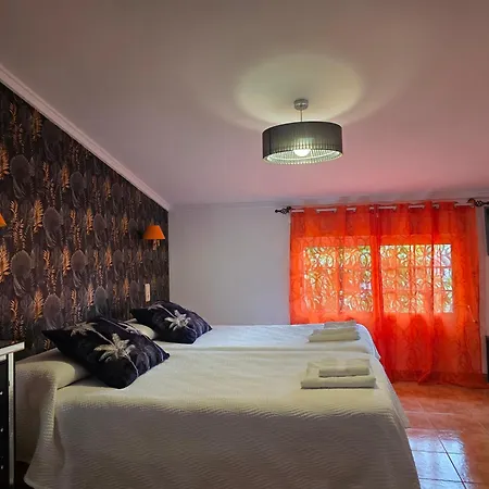 Iris Hotell 3*