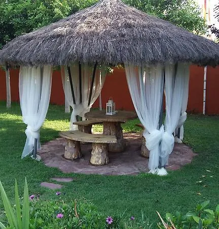 호텔 Iris 라엘리아나