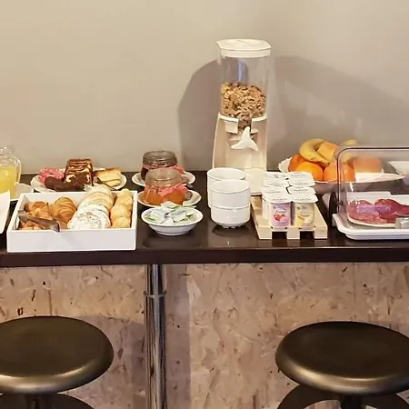 Iris 호텔 라엘리아나