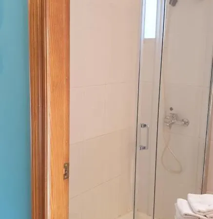 호텔 Iris 라엘리아나