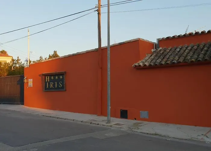 Iris 3* La Eliana