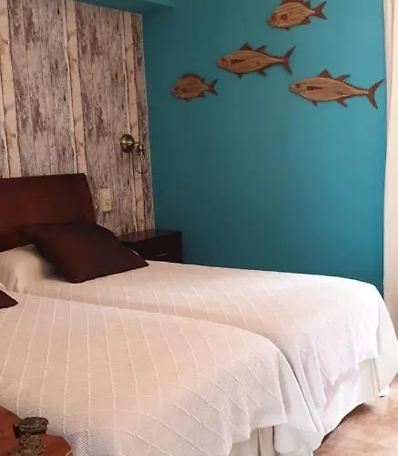 Hotell Iris La Eliana